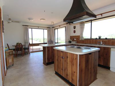 25 Colliton Parade, Forster