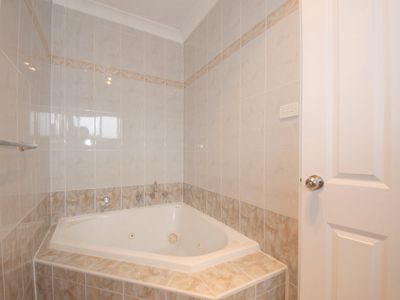 1 / 147 Virgil Avenue, Chester Hill