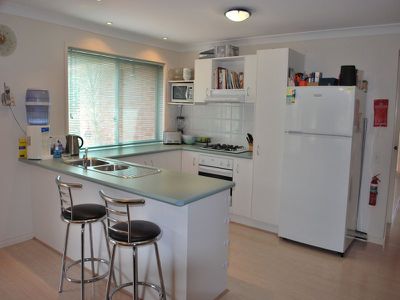 32 Glenlee Drive, Horsley