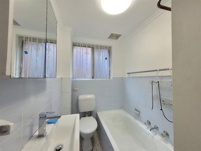 5 / 4-6 Fairmount Street, Lakemba