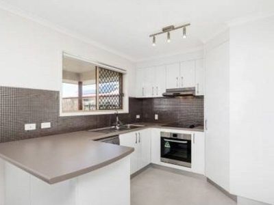 2 / 5 Jovi Court, Scarness