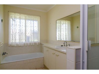 14 Murra Court, Tewantin