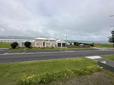 2 Beach Road, Beachport