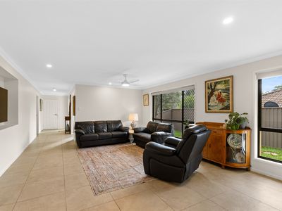 51 Mary Ring Drive, Samford Village
