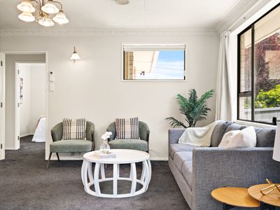 12 Salisbury Road, Bradford