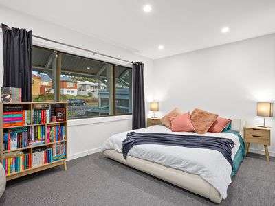 20 Prince Edward Drive, Dapto