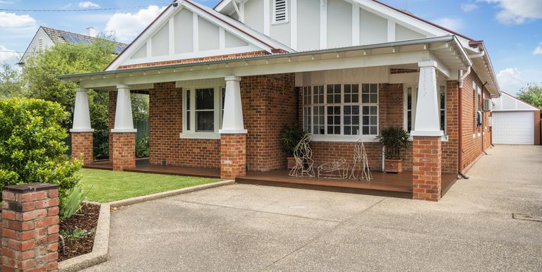 92 Binney Street, Euroa
