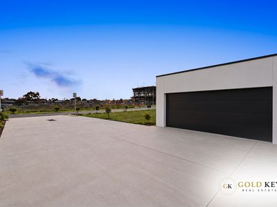 14 Newport Drive, Armstrong Creek