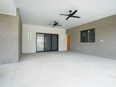132 LAWRENCE STREET, Wodonga
