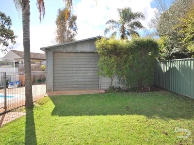 4 Brigalow Avenue, Dubbo