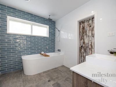 62 Broadway, Bassendean