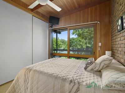 13 Kiewa Valley Highway, Tawonga South