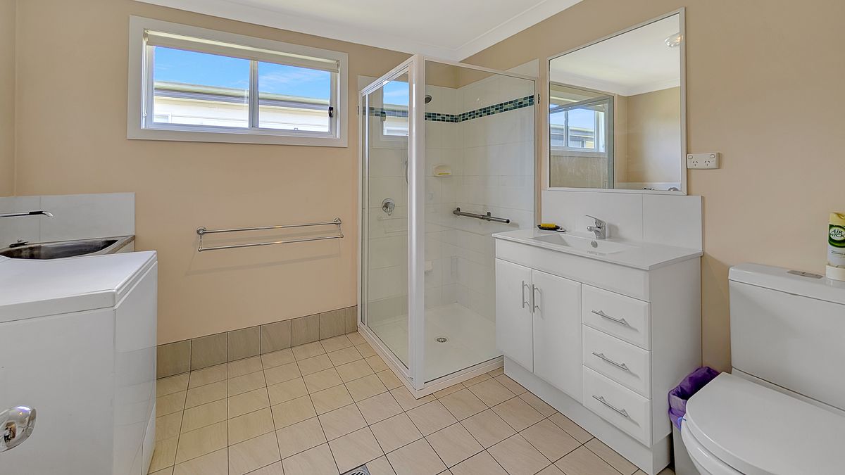 F20 Easts Narooma Village, Narooma