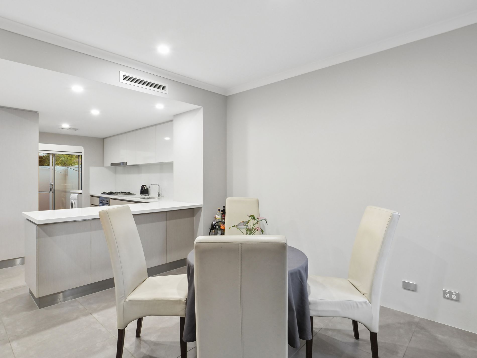 406C Canning Highway, Como