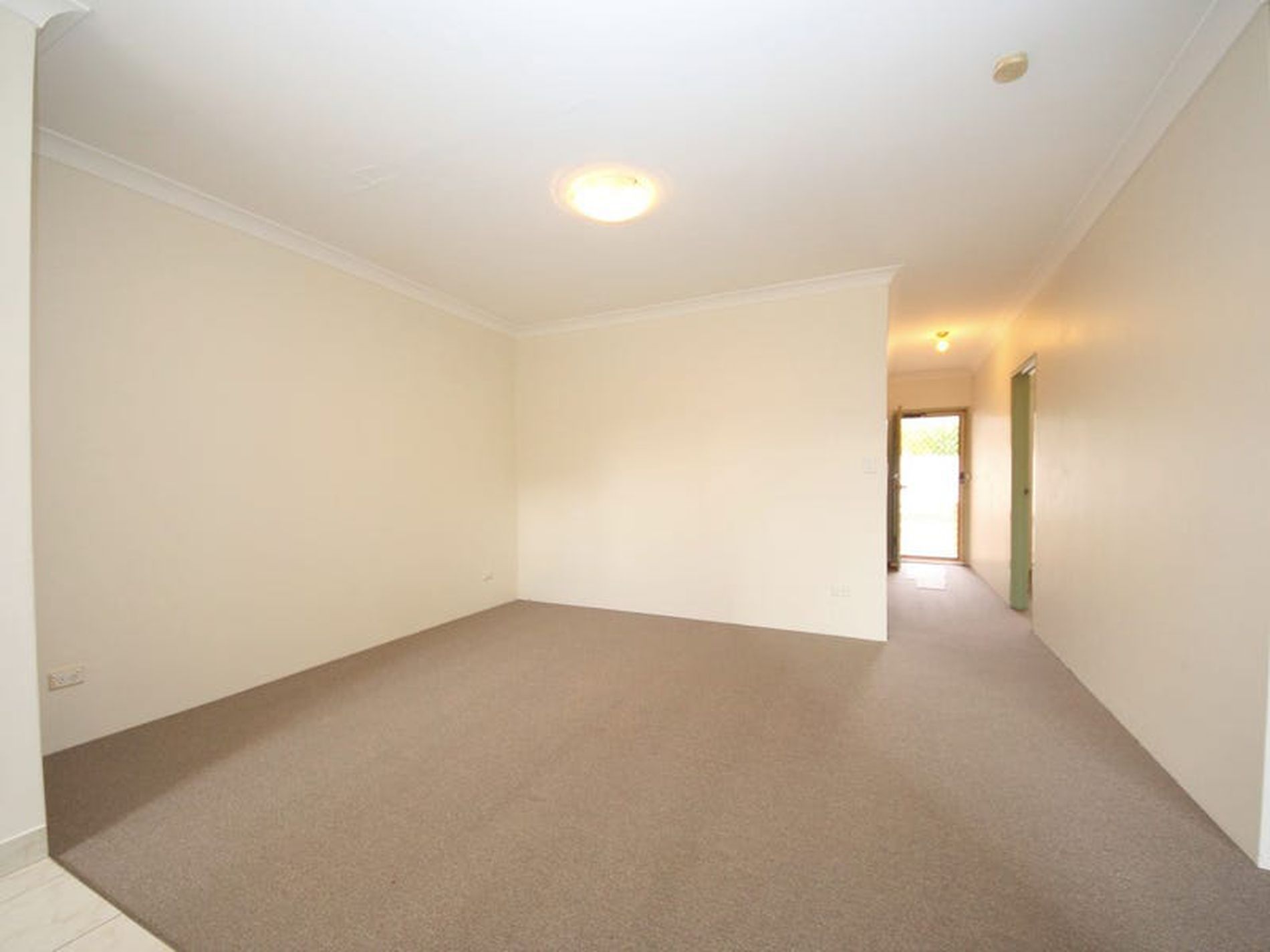 3 / 112 Dutton Street, Yagoona