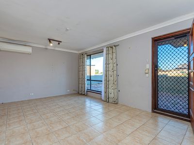 37 Mousehole Crescent, Yanchep