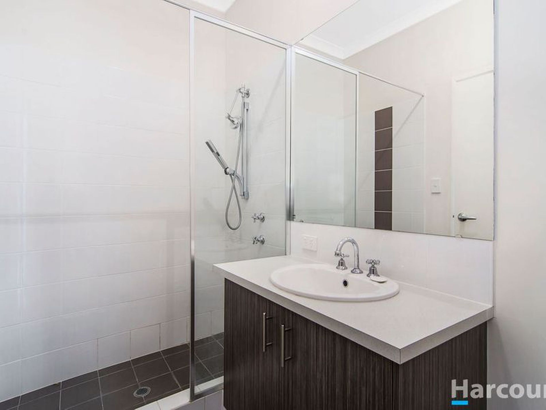 9 Pyrum Lane, Jindalee