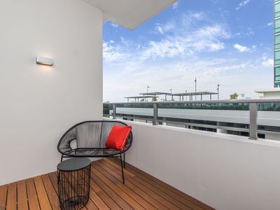 411  /  2 Moreau Parade, East Perth