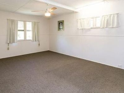 19 Ocean Street, Torquay