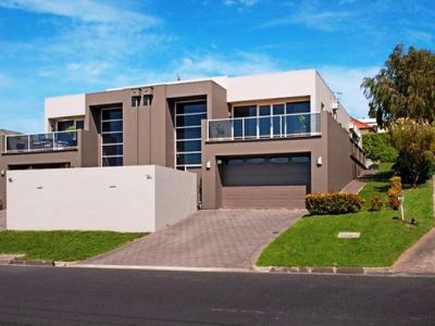 19B Lake Terrace West , Mount Gambier