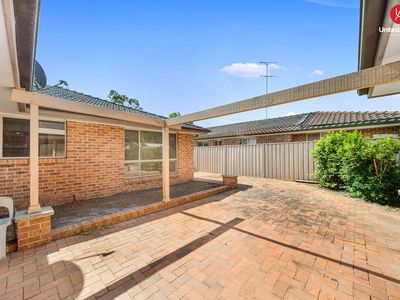 85 EDINBURGH CIRCUIT, Cecil Hills