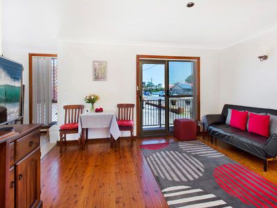 2 / 14 Shellharbour Road, Lake Illawarra