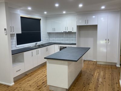 7 Moras Place, Lake Illawarra