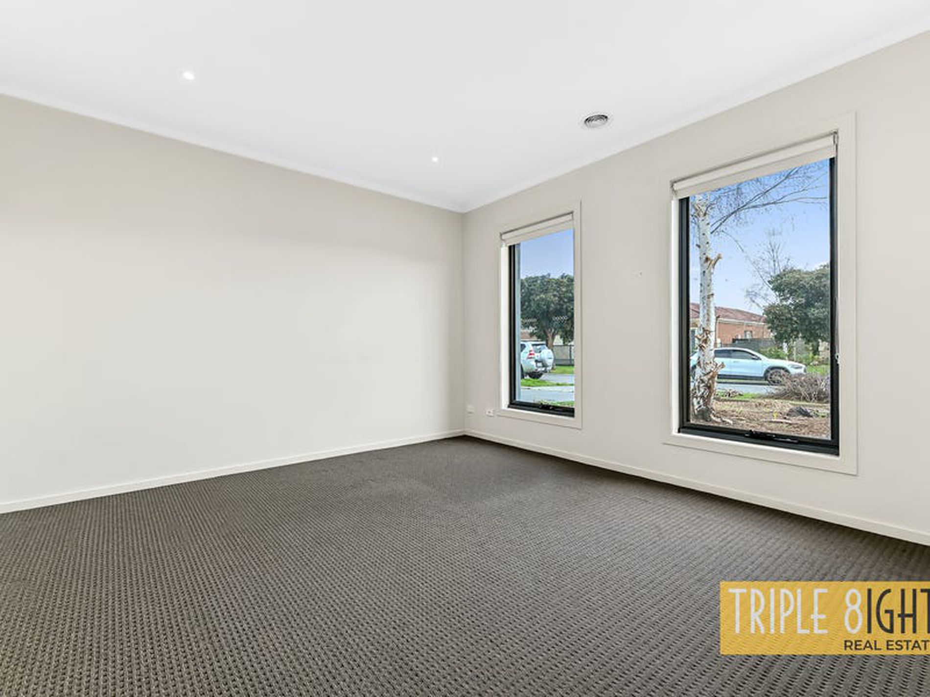 27 Elderberry Way, Pakenham