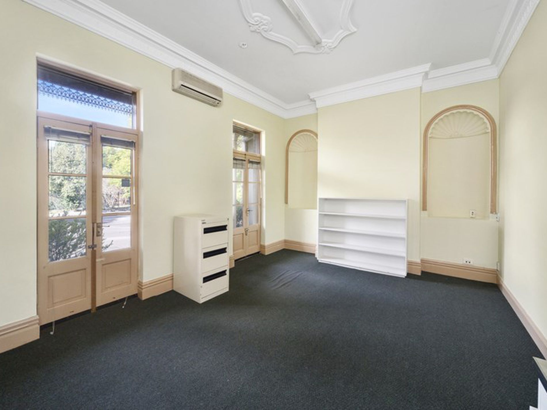 174 Glenwood Park Drive, Glenwood