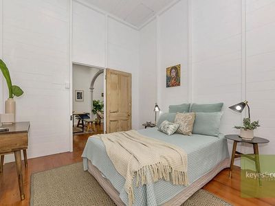 3 Flowers Street, Railway Estate