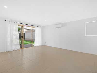 18 Strathalbyn Ct, Parkwood