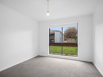 1 Grouse Court, Werribee