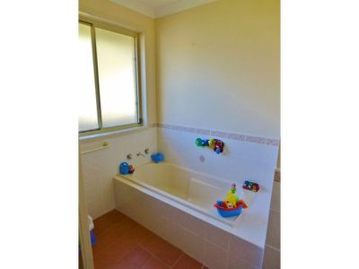 7 Lakewood Grove, Burrill Lake