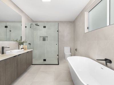60 Roland Garros Crescent, North Kellyville