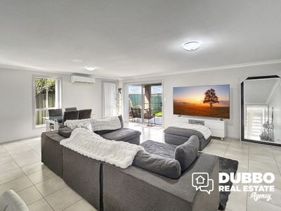 31 Magnolia Boulevard, Dubbo