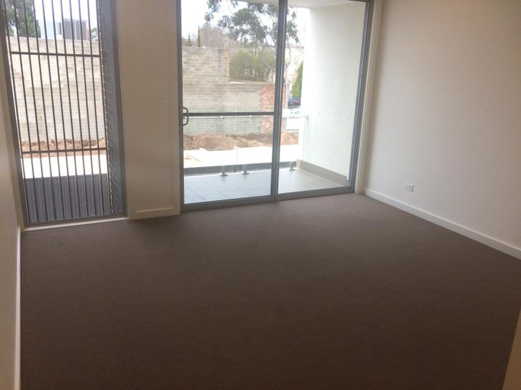 6 / 60A Chief Street, Brompton