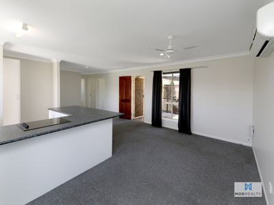 60 Selwyn Street, North Booval