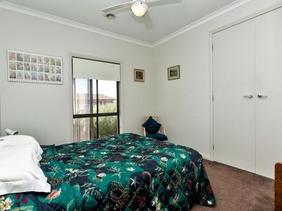 10 Vine Street, Holbrook