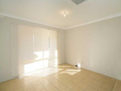 14 Mclean Road, Canning Vale