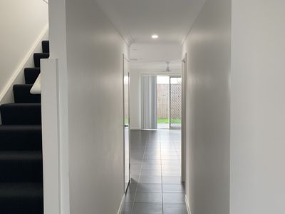 20 / 30 Falso Place, Doolandella