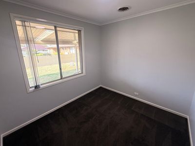 8 Mcdonnell Street , Forbes