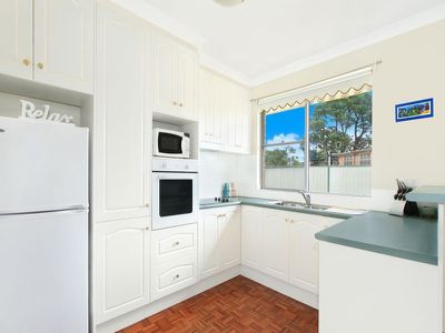 2 / 59 Pur Pur Avenue, Lake Illawarra