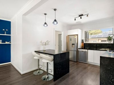 1 / 6 Inga Court , Chadstone