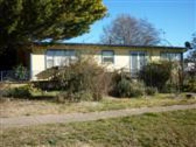 2 Rowlands Street, Blayney