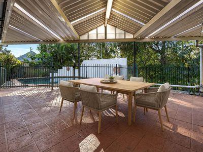 8 Casuarina Street, Bridgeman Downs