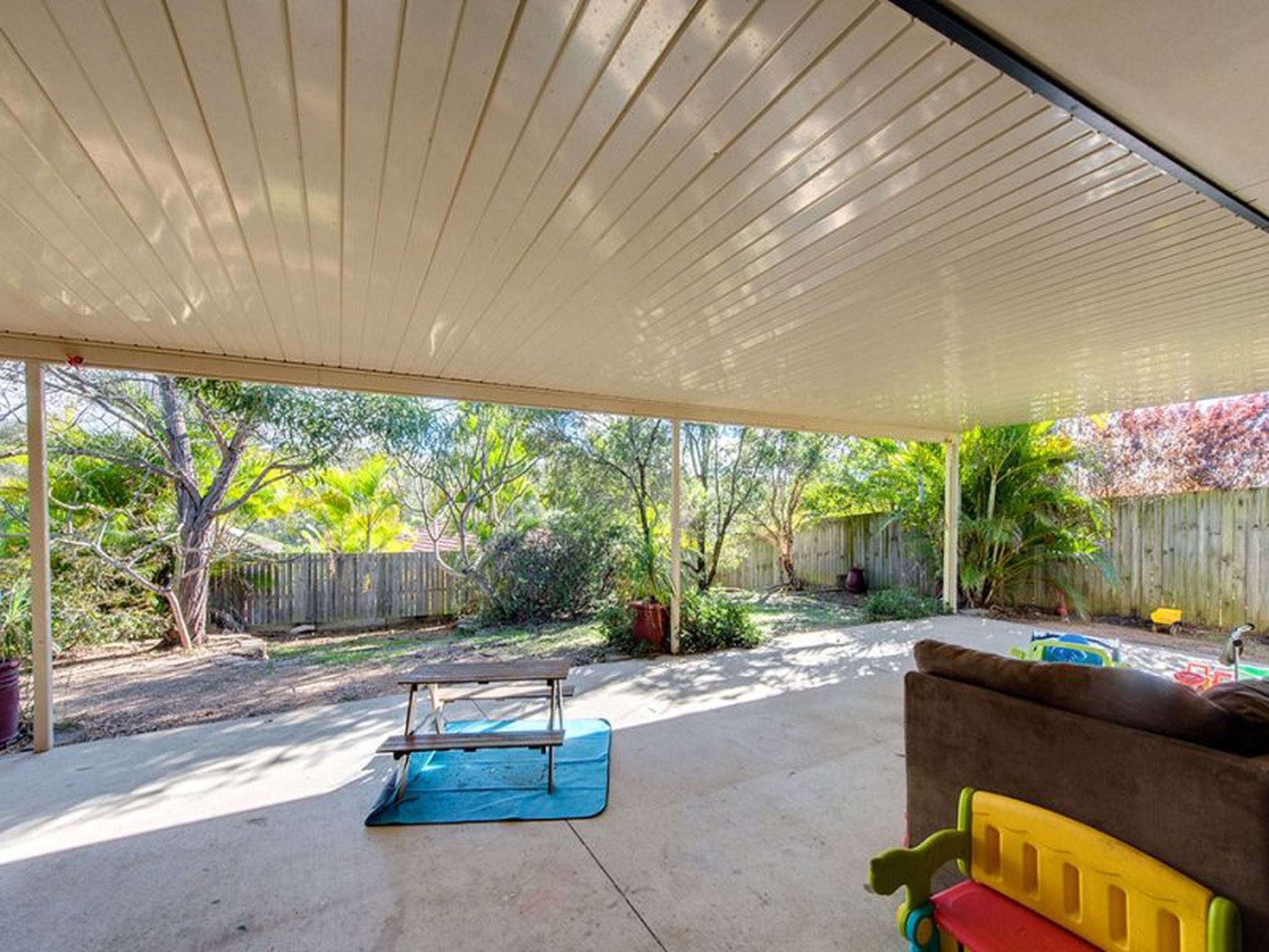 10 Sunview Road, Springfield