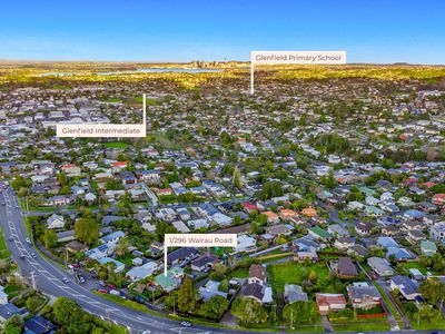 1/296 Wairau Road, Glenfield