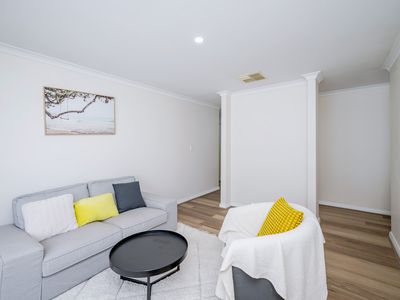9B Towton Street, Redcliffe