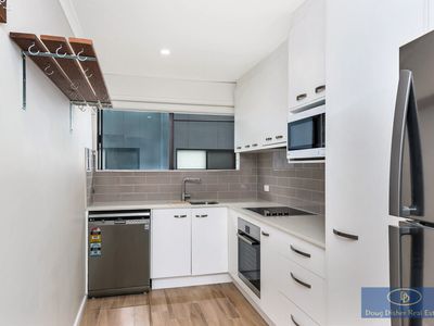 5 / 114 Carmody Road, St Lucia