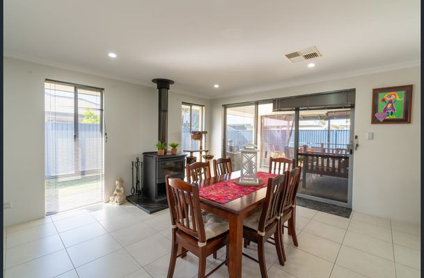 14 Callistemon Gardens, Baldivis